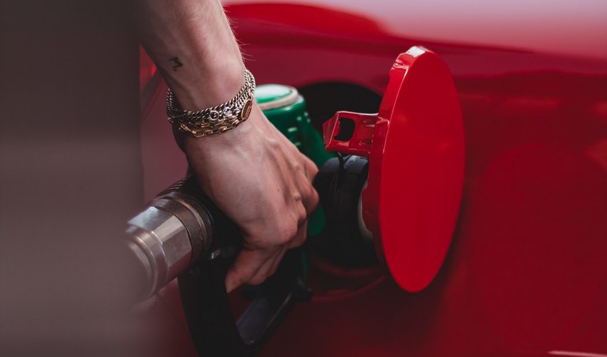 Codici: prezzi alle stelle e truffe, invitiamo i consumatori a fare attenzione quando fanno rifornimento di carburante